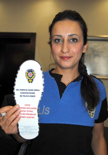 Manavgat'ta polis, apartman sakinlerini hırsızlıklara karşı uyardı