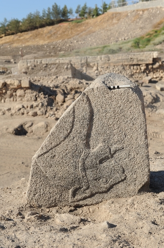 Mayınlı araziden yükselen tarih görücüye çıkıyor