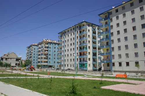 Melikgazi görüntü kirliliğini ortadan kaldırıyor