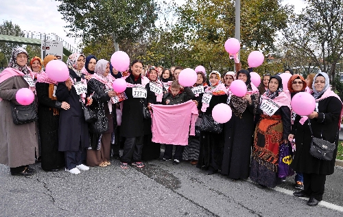 Meme kanseri panelde konuşuldu