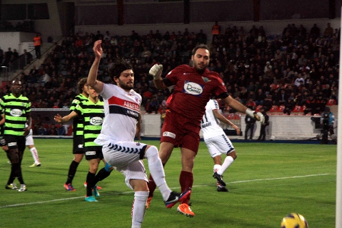 Mersin İdman Yurdu: 2 - Akhisar Belediyespor: 1 (İlk yarı)