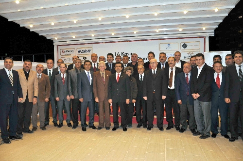 Mersin'de hoşgörü rüzgarı esti