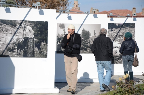 Mevlana'nın ziyaretçileri, 'Türkiye'de Zaman' fotoğraf sergisine hayran kaldı