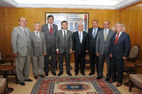 MHP Samsun İl Yönetim Kurulu, Vali Aksoy'u ziyaret etti