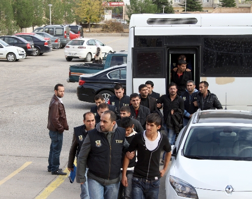 Midyat'ta KCK operasyonu: 9 gözaltı
