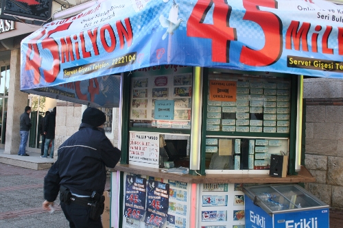 Milli Piyango gişesinden 800 çeyrek bilet çalındı