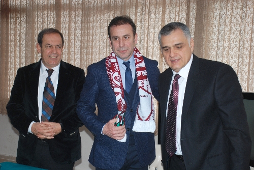 Milli Takım Teknik Direktörü Avcı, Hatay'da