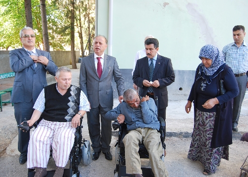 Müftülükten engellilere akülü araç