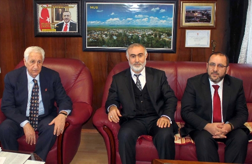 Muş Müftüsü Uzun, Belediye Başkanı Dede'yi ziyaret etti