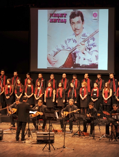 Neşet Ertaş, Antalya'da konserle anıldı
