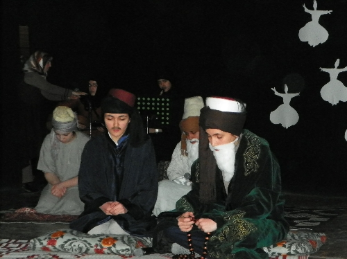 Öğrenciler, Mevlana'yı, vuslatının 739. yılında andı