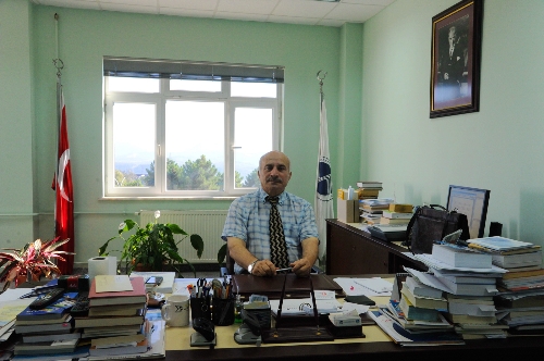 Öğrencisi azalan fen edebiyat fakülteleri piyasanın istediği eğitimi verecek