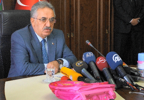Okul kıyafetlerinde kanserojen azo boyar maddesine rastlanmadı