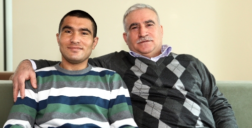 Önce taşlarını kırdılar, sonra böbreği naklettiler
