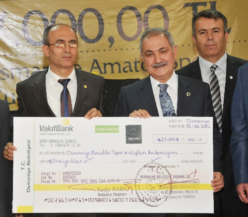 Osmaniye Belediyesi'nden Amatör Spor Kulüpleri'ne destek