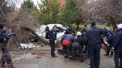 Otobüs durağına bıraktığı eşini, duraktan 30 metre uzakta ölü buldu (Özel)