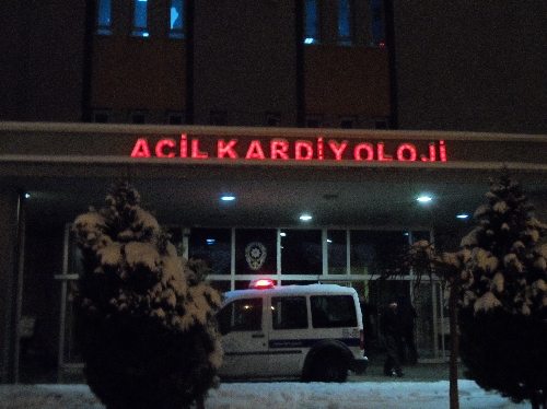 Otobüs kazasında yaralananlar çevre hastanelere kaldırıldı