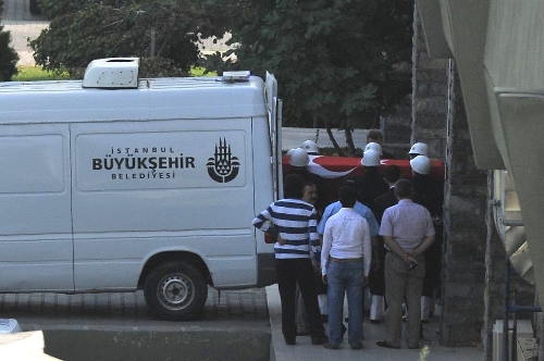 Özal'ın naaşı Adli Tıp'a gönderildi