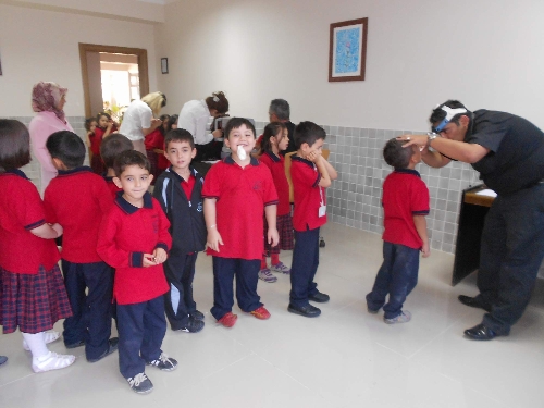 Özel Ergin Koleji, eğitime başlarken öğrencilerine sağlık taraması yaptı