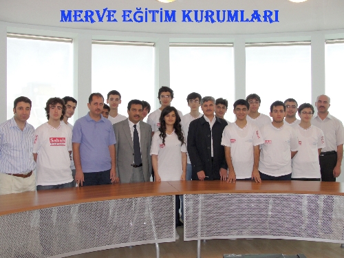 Özel Merve Büyükkoyuncu Liseleri, başarılı öğrencilerini ödüllendirdi