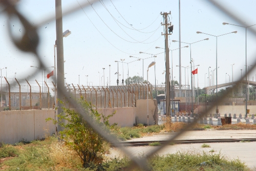 Özgür Suriye Ordusu, Tel Abyad Sınır Kapısı'nı kontrol altına aldı