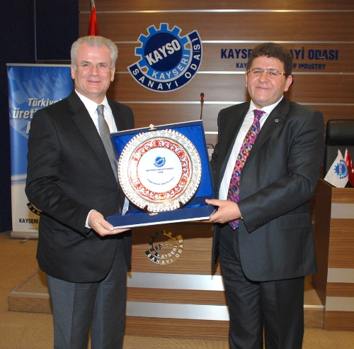 Petkim'den Kayseri'ye çıkarma