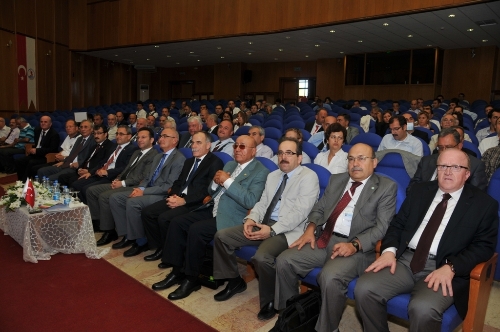 Prof. Dr. Beyhan: Üretim yöntemleri gelişti ancak yiyecek üretiminde sıkıntı var