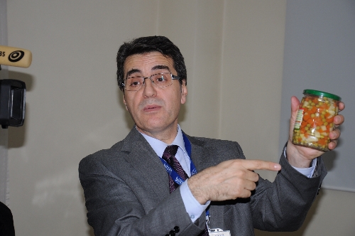 Prof. Dr. Cirit: Tuz iştah açtığı için obeziteye sebep oluyor