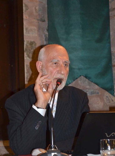 Prof. Dr. Rumeli: Televizyon milli bir felaket halini aldı