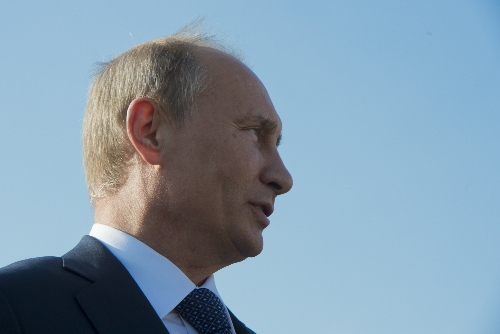 Putin, Romney ile de çalışmaya hazır