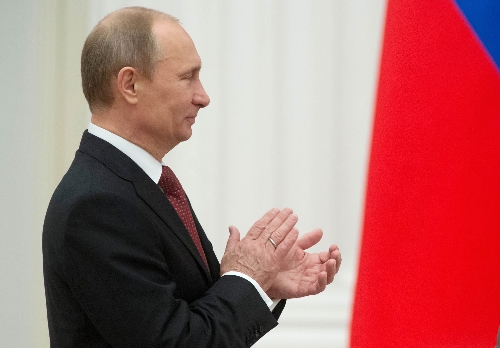 Putin'e destek yüzde 62'ye yükseldi