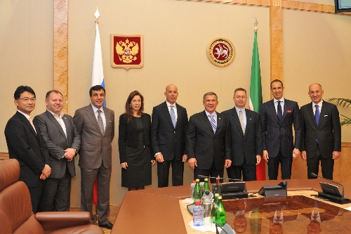 Rönesans Holding, Ford Otosan ve Koç'tan Kazan'a çıkarma