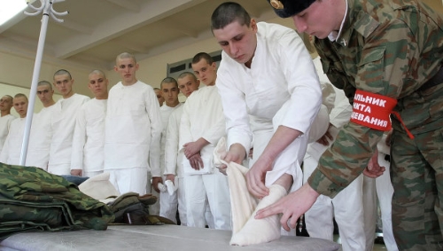 Rus ordusunda şapka ve çorap devrimi