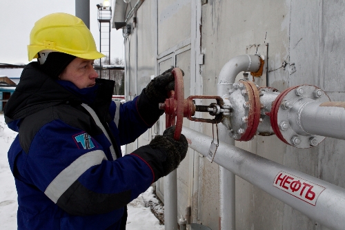 Rusya ürettiğinden çok petrol ve doğalgaz rezervi buldu