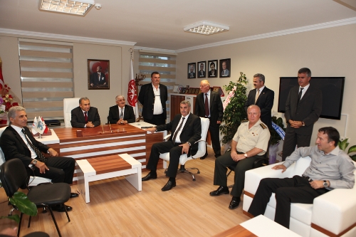 Sakarya'da 'Amatör Spor Evi' açıldı