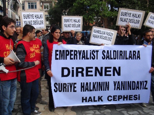 Samandağ'da Suriye'ye destek gösterisi olaysız bitti