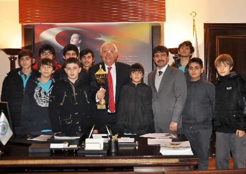 Şampiyonlardan Posbıyık ve Güngör'e ziyaret