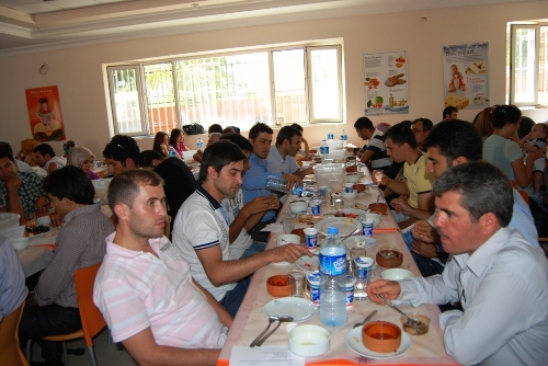 Şanlıurfa'da yeni atanan öğretmenlere 'vip' hizmet