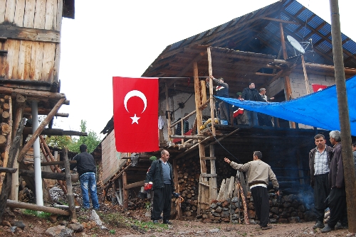 Şehit Babası Tekin,