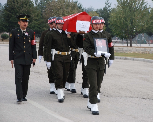 Şehit Uzman Çavuş Bayram Kut'un cenazesi memleketine gönderildi