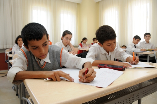 Şehitkamil, sosyal tesislerde eğitime öncelik tanıyor