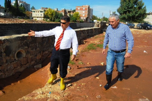 Selin yaraları sarılmaya çalışılıyor