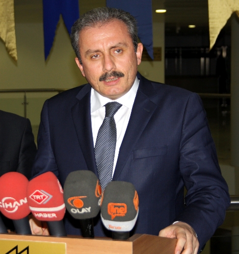 Şentop: BDP'nin bölgesel özerklik değil, bölgesel yönetimler içeren teklifi var