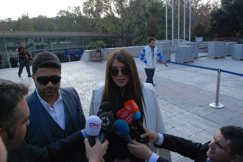 Seren Serengil, arabası için emniyete geldi