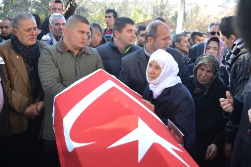Şile'de cesedi bulunan kurtarma personeli, gözyaşlarıyla uğurlandı