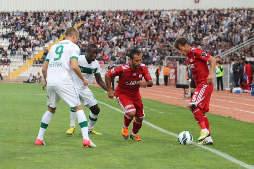 Sivasspor: 0 - Bursaspor: 1 (İlk yarı)