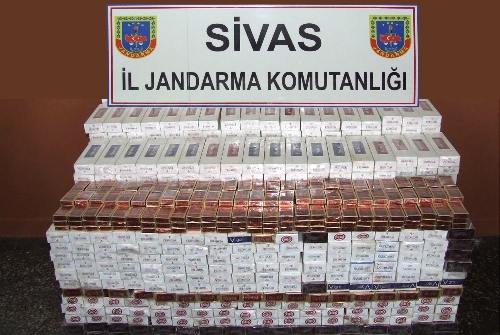 Sivas'ta 8 bin paket kaçak sigara ele geçirildi