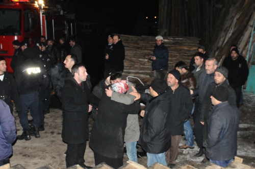 Sivas'ta kereste atölyesi yandı