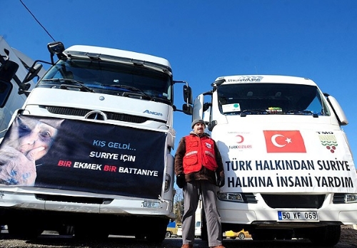 Suriye için toplanan 79 TIR dolusu yardım malzemesi yola çıktı