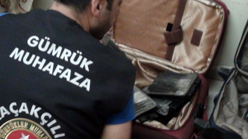 Suriye sınırında kaçak eşya operasyonu